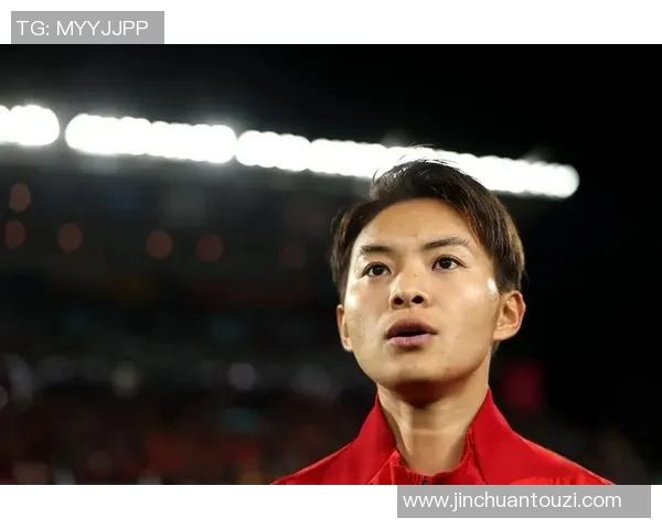 微博热议足球巅峰球星是谁 看看网友们的热烈讨论与观点