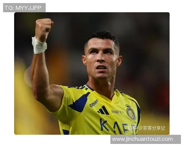 足球巨星的崛起与辉煌历程：从梅西到C罗的传奇征途